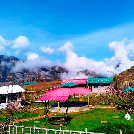 Bamboo Junction Resort - Kanatal, Valley & Mountain View Dhanaulti Esterno foto