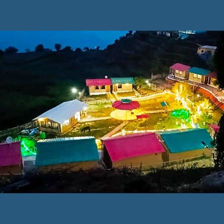 Bamboo Junction Resort - Kanatal, Valley & Mountain View Dhanaulti Esterno foto